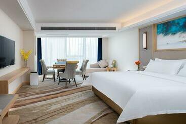 Vienna International Hotel South Gate Of Shenzhen International Convention And Exhibition Center