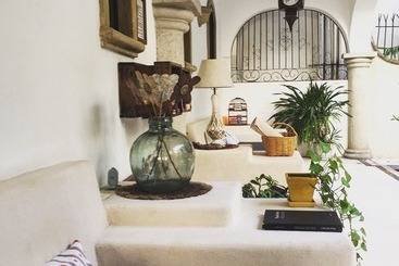 Fabiola Condo