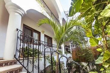 Fabiola Condo