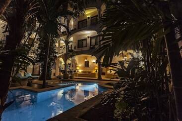 Fabiola Condo