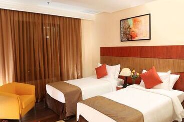 هتل Best Western Plus Salmiya