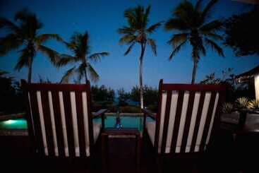 هتل Chuiba Bay Lodge