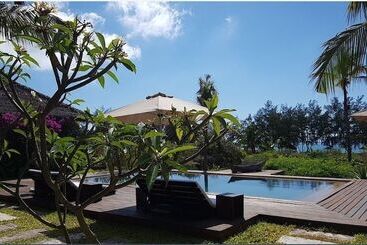 هتل Chuiba Bay Lodge