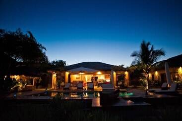 هتل Chuiba Bay Lodge