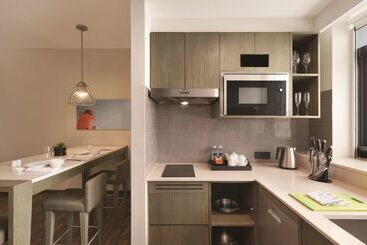 هتل Hyatt House Shenzhen Airport