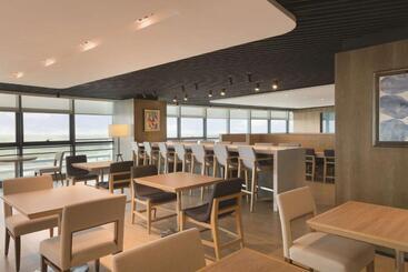 هتل Hyatt House Shenzhen Airport