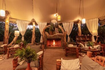 هتل Kibo Safari Camp