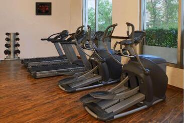 호텔 Park Inn By Radisson Amritsar Airport