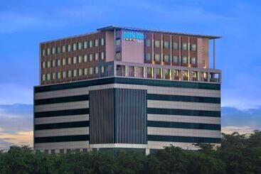 호텔 Park Inn By Radisson Amritsar Airport