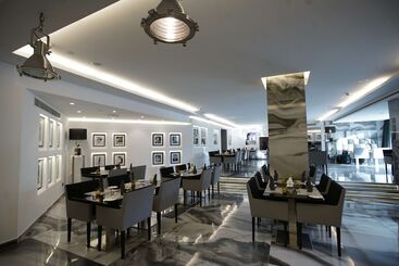 هتل Royal Tulip Achrafieh