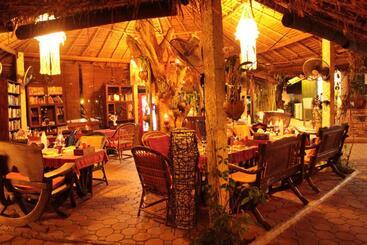 هتل Secret Garden Chiang Mai