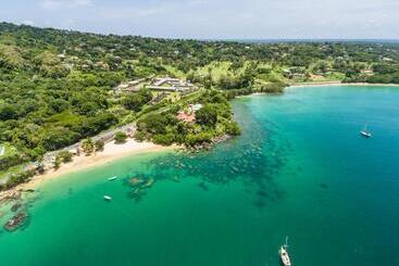 Mount Irvine Bay Resort