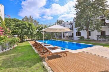 Myndos Residence