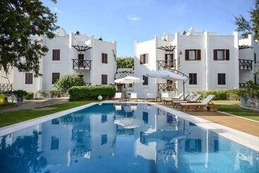 Myndos Residence
