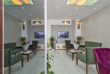 Otel Carpe Diem Gold