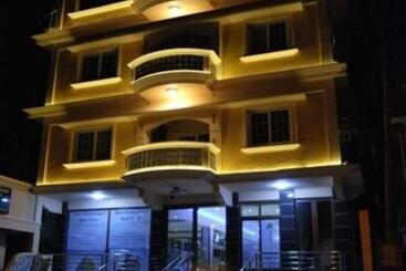 پانسیون Mahe Holiday Resort
