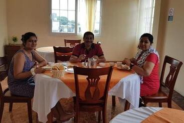 پانسیون Mahe Holiday Resort