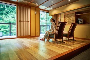 ریوکان Shima Onsen Toshimaya