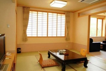 ریوکان Yunokaku Ikedaya