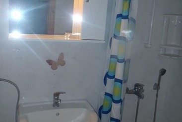 Seashell Apartments