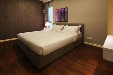 The Shore Hotel & Residences