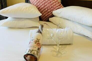 Tribute Guest House Matala