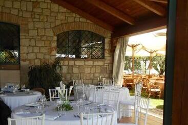 تختخواب و صبحانه Agriturismo Podere Novo