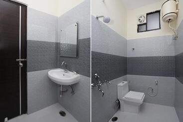 هتل O Greenview Inn Near Munshi Pulia Metro Station