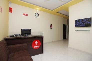 هتل O Greenview Inn Near Munshi Pulia Metro Station