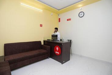 هتل O Greenview Inn Near Munshi Pulia Metro Station