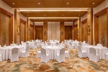 هتل Dusit Thani Himalayan Resort Dhulikhel, Nepal