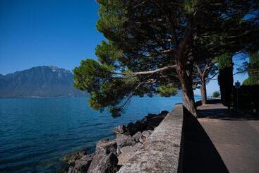فندق Jetty Montreux