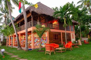 هتل La Plage De Le Zahir