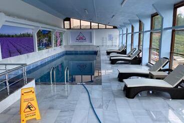 La Vie En Rose Hotel By Sogutdagi Isparta