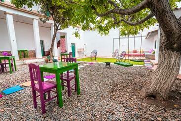 هاستل Dragonfly Guest House