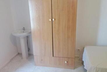 تختخواب و صبحانه Albergue Bar Villamayor