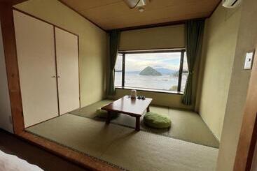 伊豆三津浜国際旅館しおさい