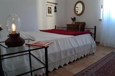 هتل Agriturismo Pozzo Dei Cocci