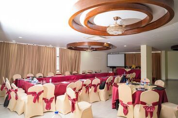 هتل Crystal Rose   Sylhet