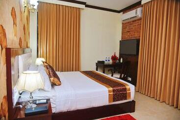 هتل Crystal Rose   Sylhet