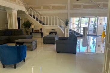 هتل Windsor Inn Of Jacksonville