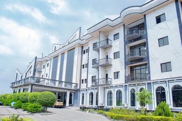 Marcsons Hotels And Resorts