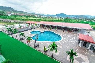 Marcsons Hotels And Resorts
