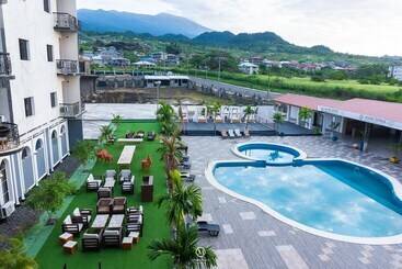 Marcsons Hotels And Resorts