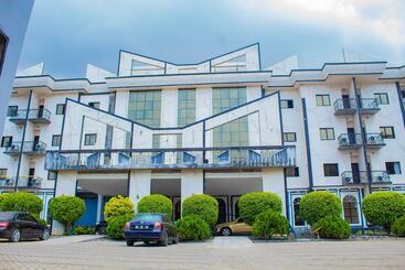 Marcsons Hotels And Resorts