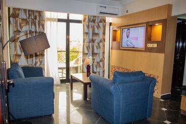 Marcsons Hotels And Resorts
