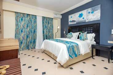 Marcsons Hotels And Resorts