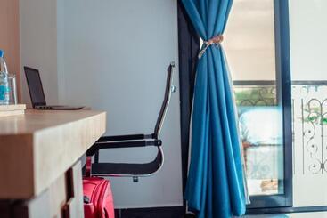 Marcsons Hotels And Resorts
