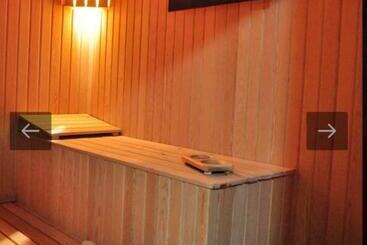 Mi̇dyat Ladi̇nos Otel