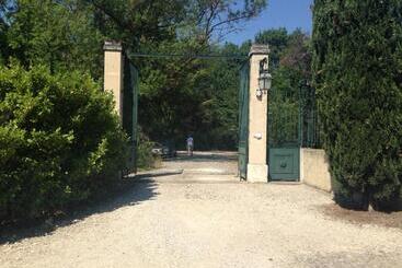 پانسیون Chambre D Hôtes Dallara
